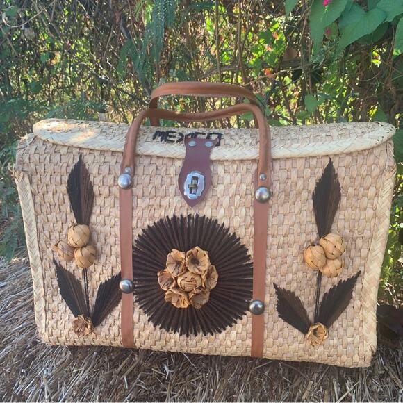 Large Woven Tote Wicker Rattan Vintage Leather Handwoven Mexican Tote Bag - Picture 1 of 15